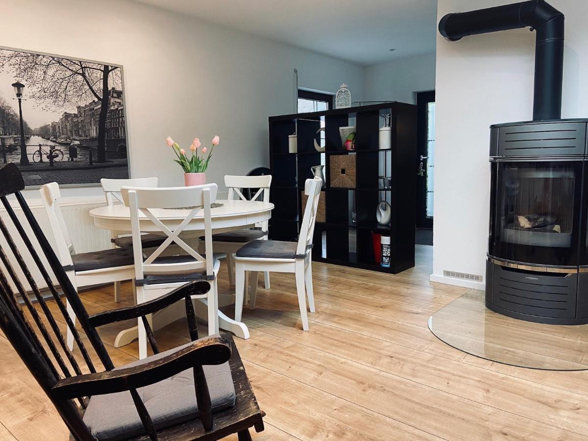 Ferienwohnung Tulpenweg Mit Kaminofen Haiger Buitenkant foto