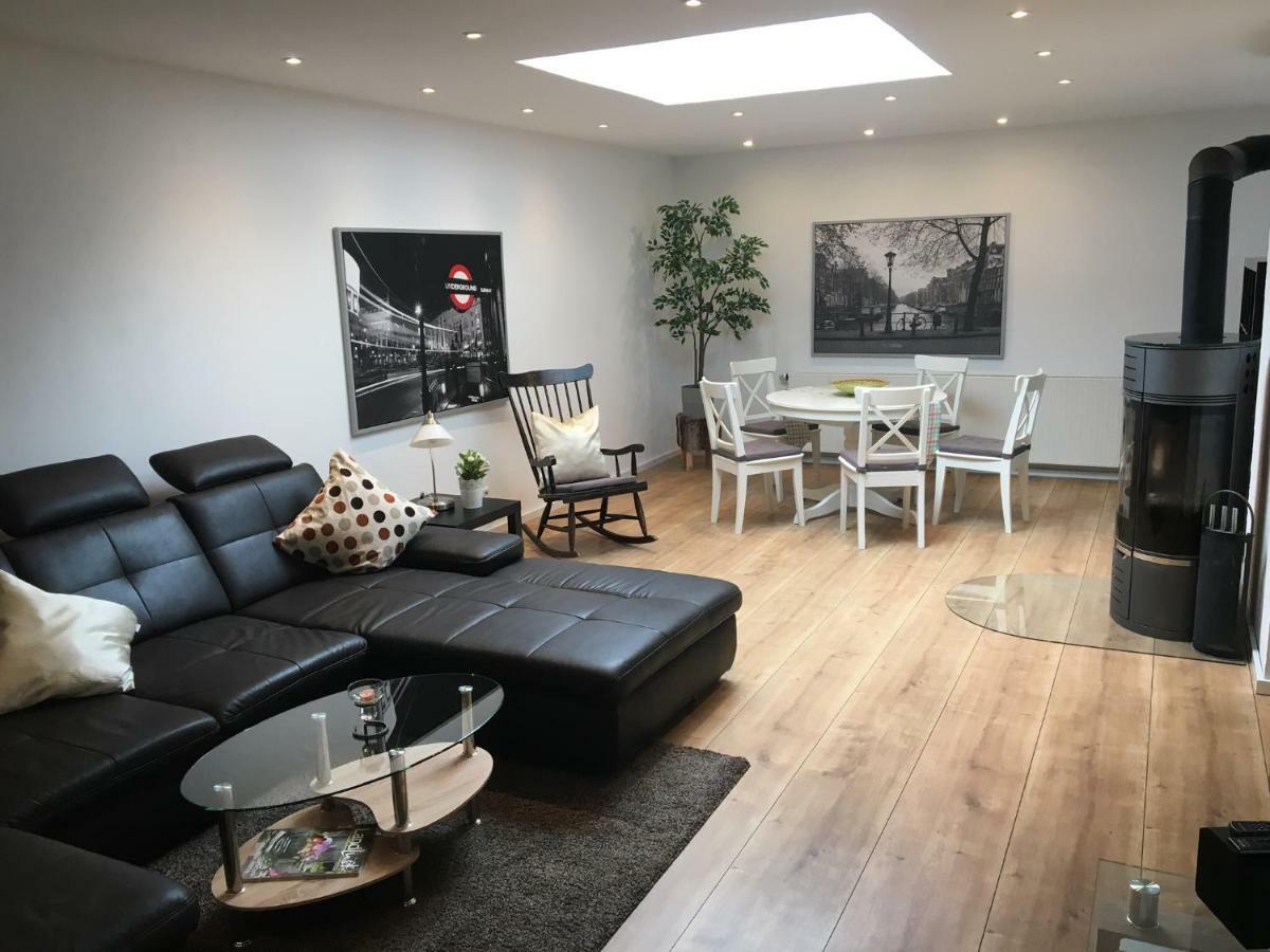 Ferienwohnung Tulpenweg Mit Kaminofen Haiger Buitenkant foto