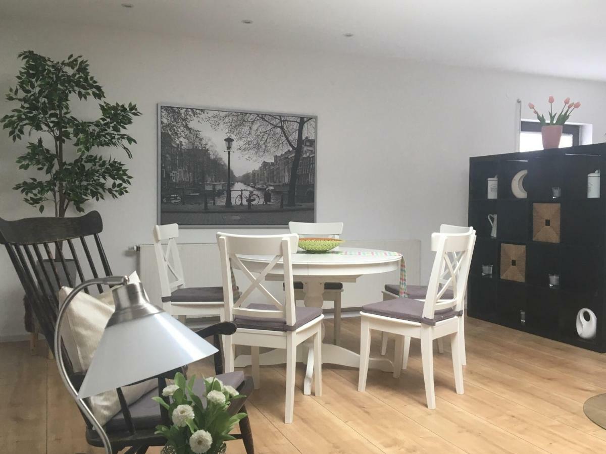 Ferienwohnung Tulpenweg Mit Kaminofen Haiger Buitenkant foto